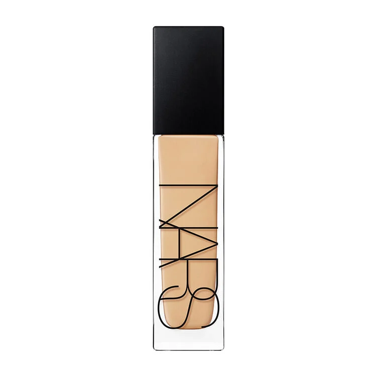 کرم پودر نارس Natural Radiant Longwear